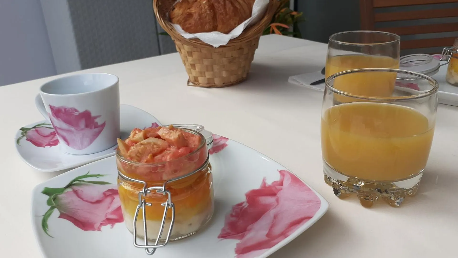 A L'Arche Bleue Hotel Le Robert 0*,